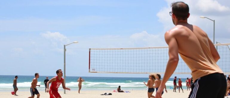 Стритбол и пляжный волейбол: два мира командной игры под открытым небом